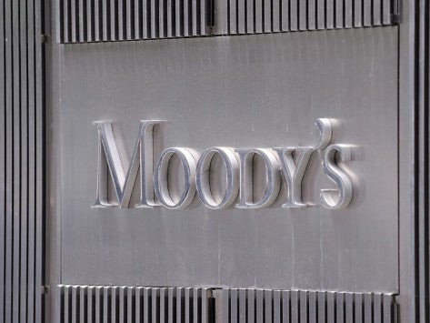 Moody’s: Μόνο η Ελλάδα κινδυνεύει με έξοδο από την Ευρωζώνη